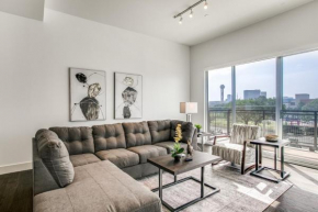 Destination at the Cedars 411